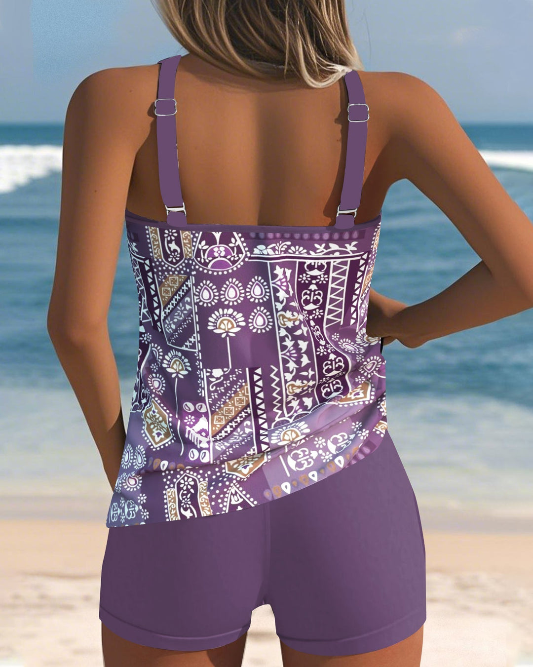 Lila Boho-Tankini mit Schwimmshorts