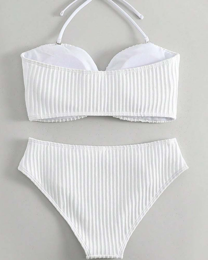 Gerippter Bikini mit Goldketten-Detail