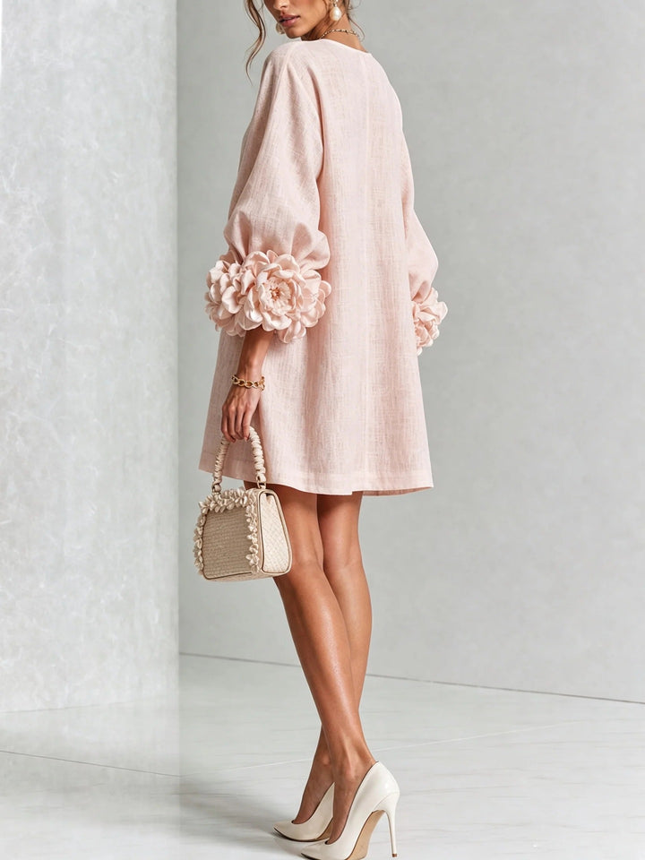 Camille Rousseau | Minikleid mit Rosetten-Manschetten und Ballonärmeln