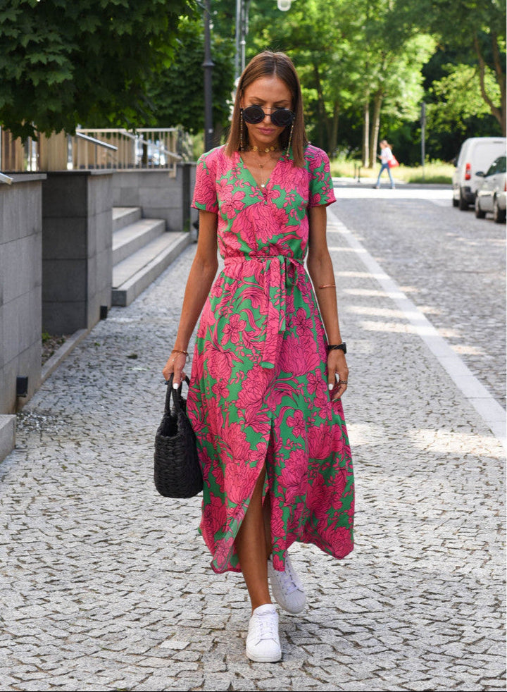 Aureza | Sanftes Blüten-Wickelkleid