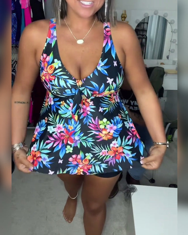 Tropisches Florales Tankini mit Shorts